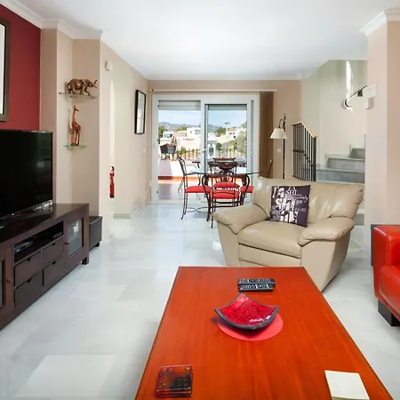 Aljamar Burriana Villa Nerja