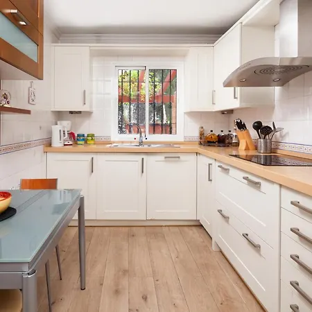 Aljamar Burriana Villa Nerja